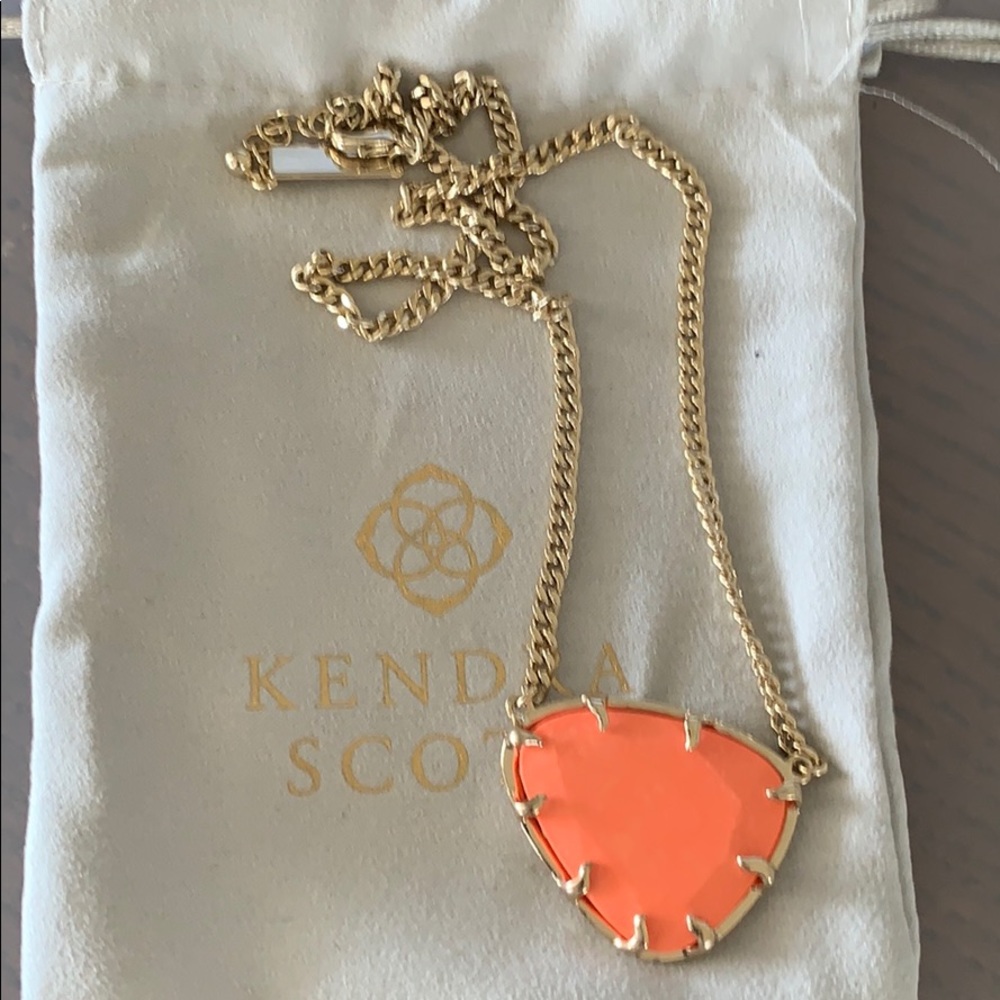 Kendra Scott Necklace